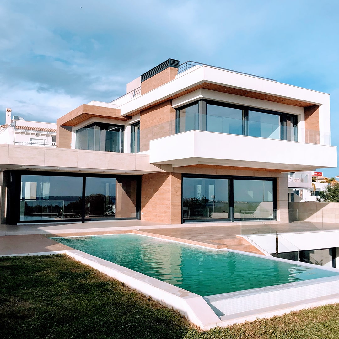exterior-min
